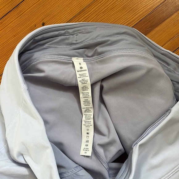 Lululemon Play Off the Pleats Skirt size 8 in light purple - Picture 4 of 6